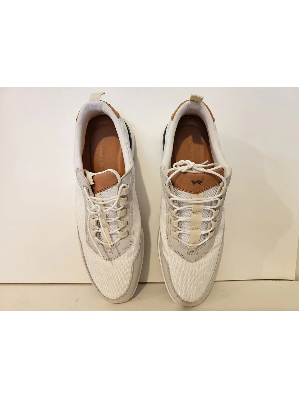 Mens Wolf and Shepherd Size 14